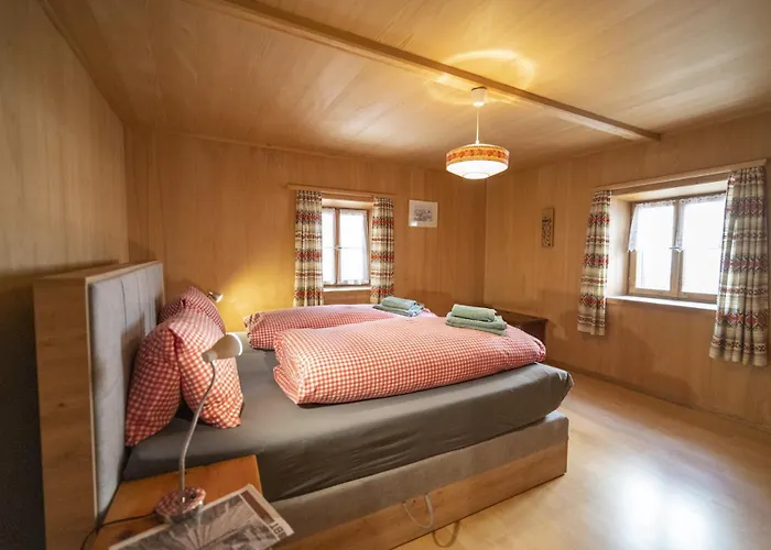 Chasa Capricorn Sent