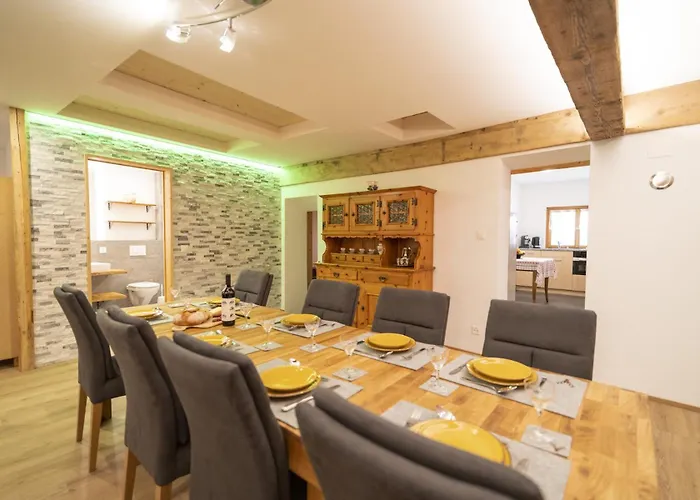 Chasa Capricorn Sent