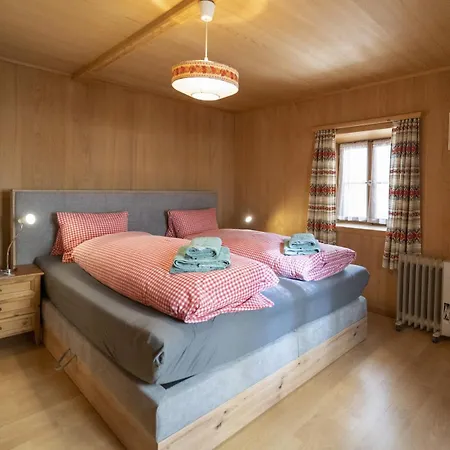 Chasa Capricorn Sent